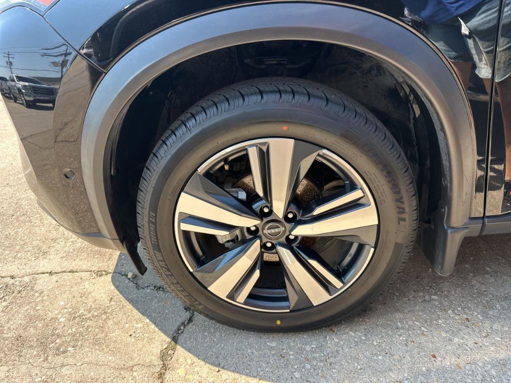 used 2023 Nissan Rogue car, priced at $24,958