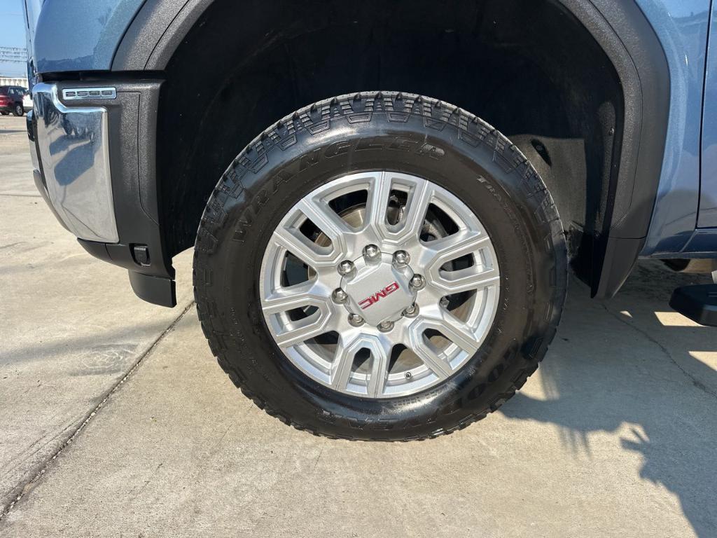 used 2024 GMC Sierra 2500 car, priced at $66,984