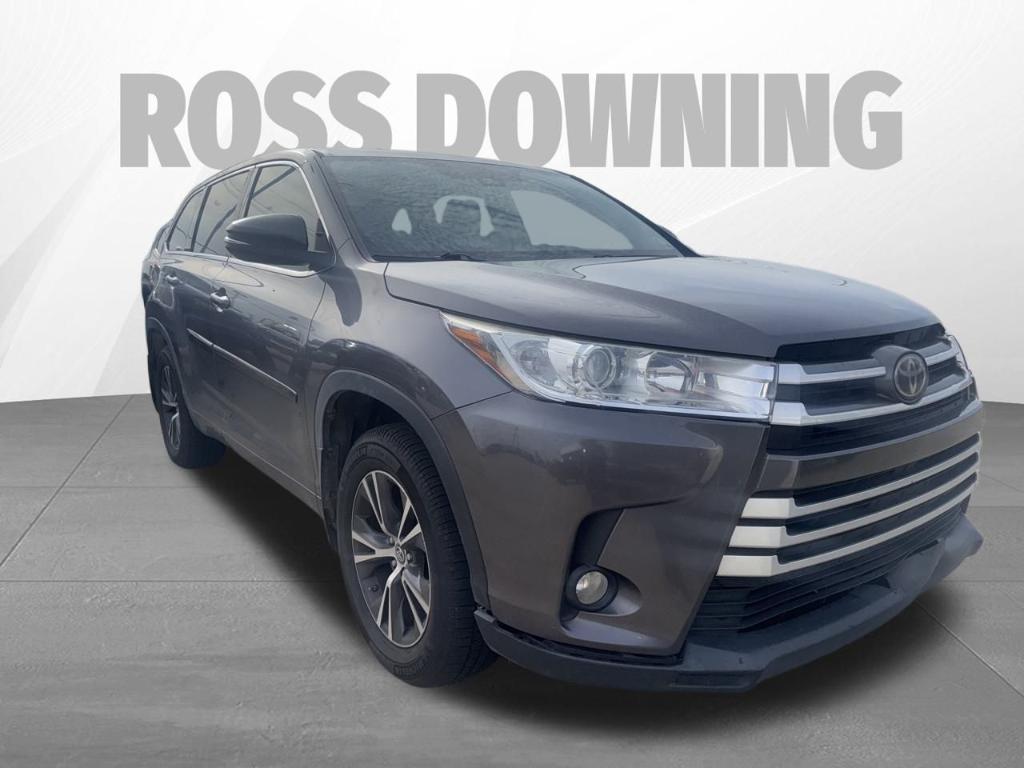used 2017 Toyota Highlander car, priced at $16,995