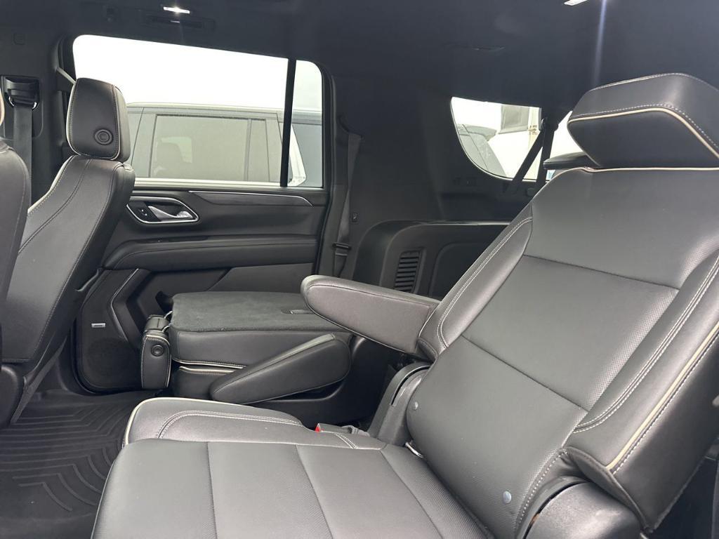 used 2021 GMC Yukon XL car, priced at $43,869