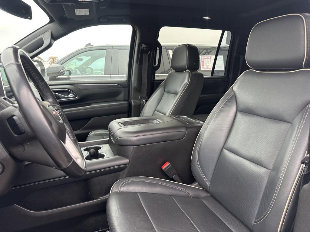 used 2021 GMC Yukon XL car, priced at $43,869