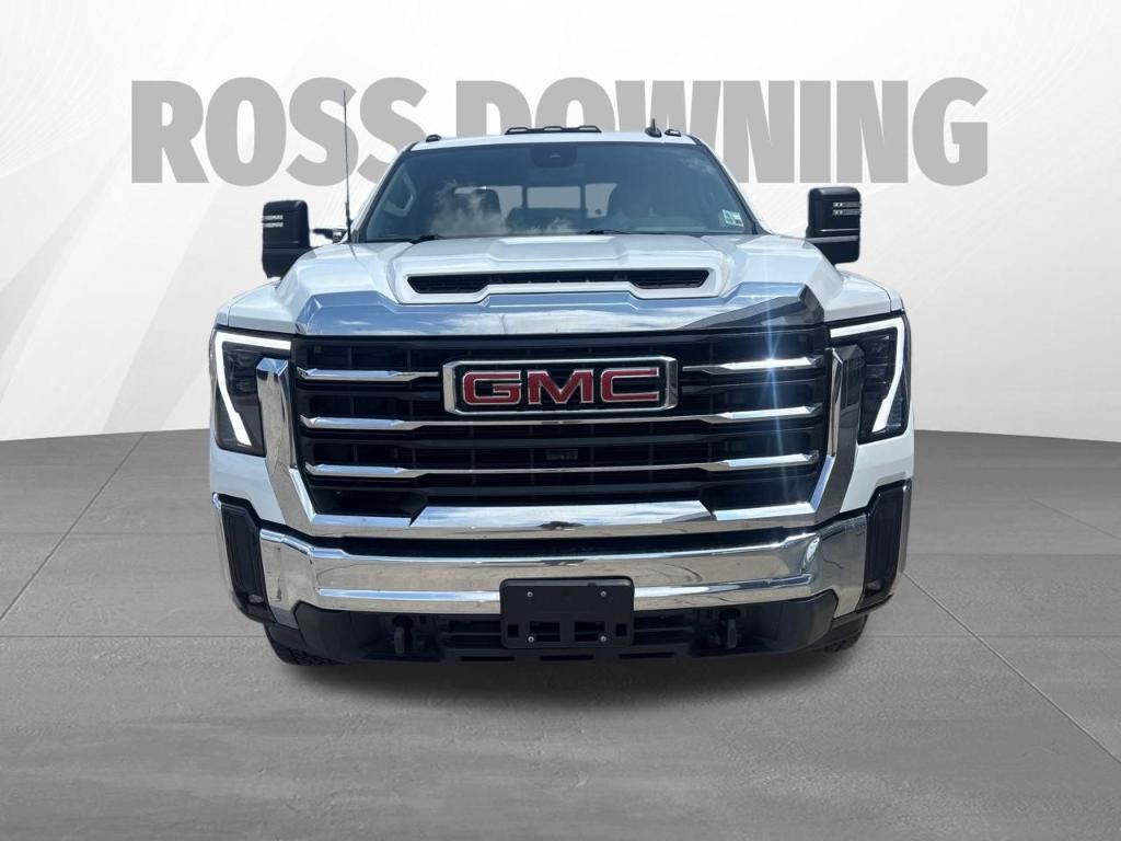 used 2024 GMC Sierra 2500 car, priced at $49,875