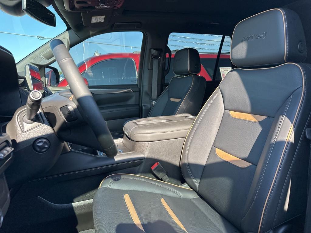 used 2024 GMC Yukon car, priced at $69,800