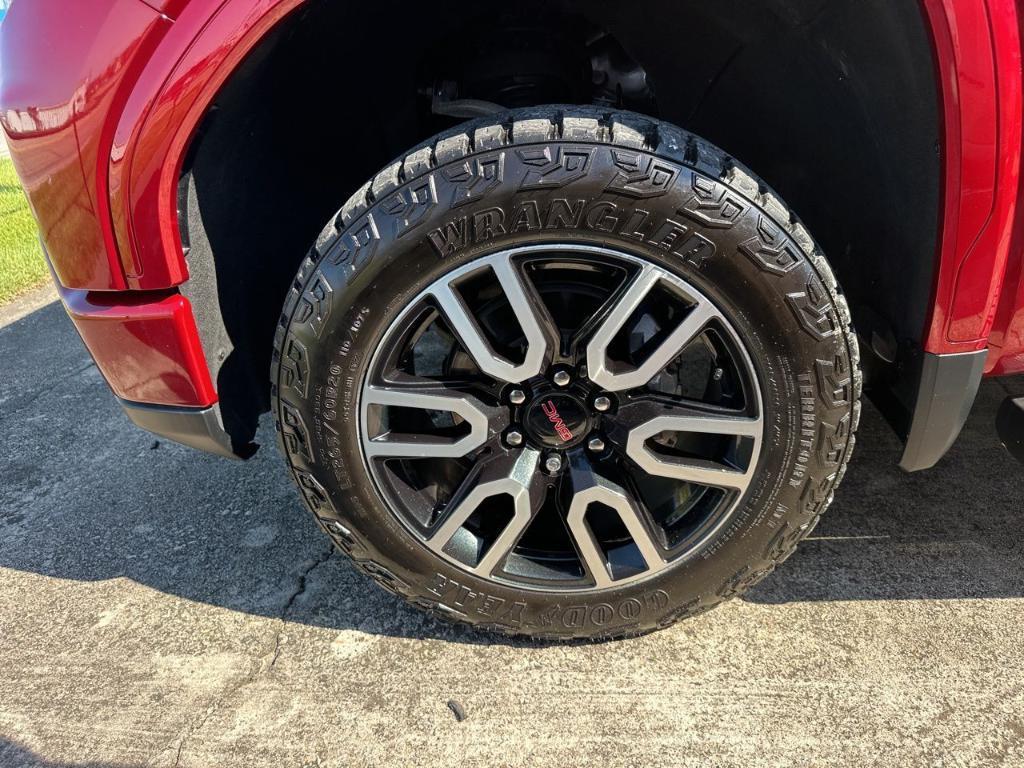used 2022 GMC Sierra 1500 car, priced at $53,998