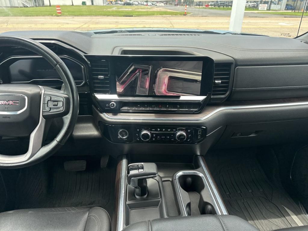 used 2023 GMC Sierra 1500 car, priced at $41,572