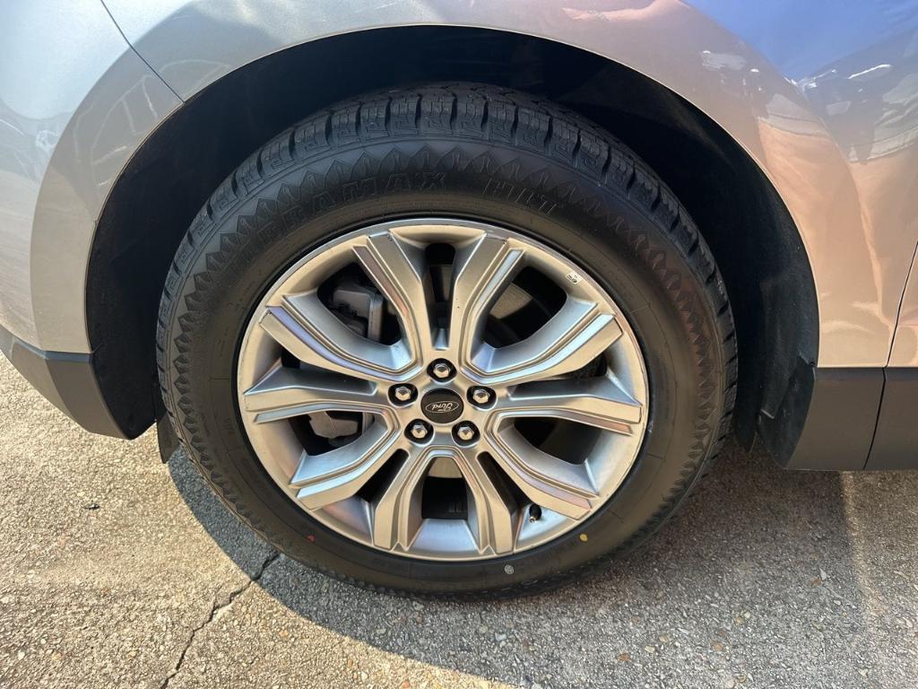 used 2024 Ford Edge car, priced at $23,978