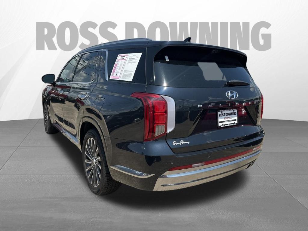 used 2024 Hyundai Palisade car, priced at $35,777