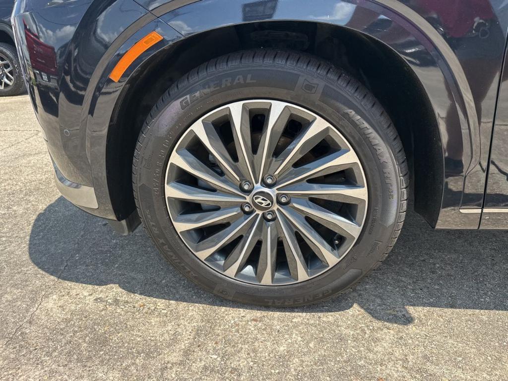 used 2024 Hyundai Palisade car, priced at $35,777