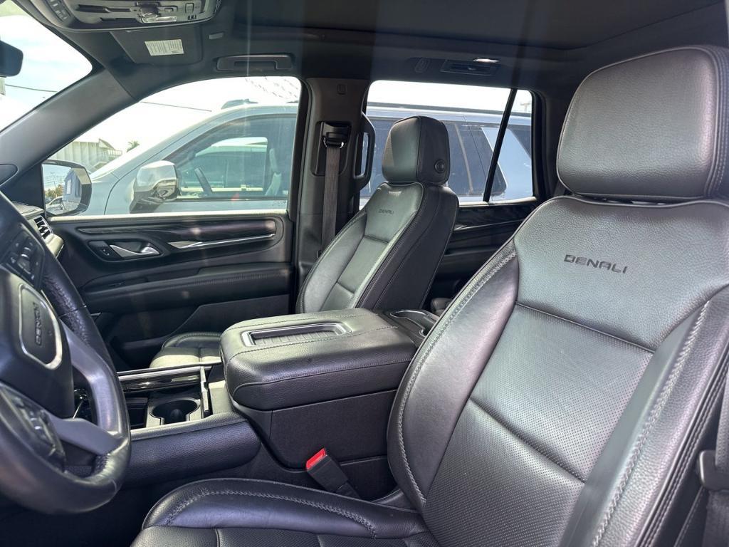 used 2022 GMC Yukon car, priced at $57,993