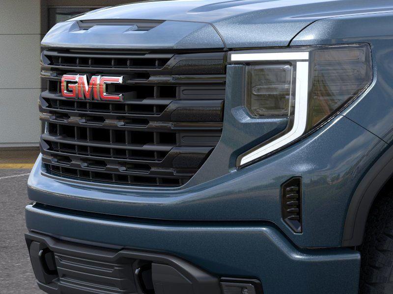 new 2025 GMC Sierra 1500 car, priced at $52,670