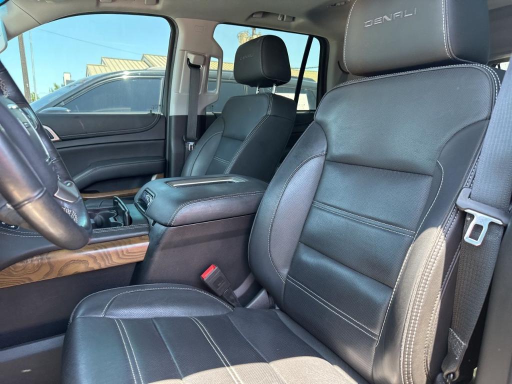 used 2020 GMC Yukon car, priced at $40,888