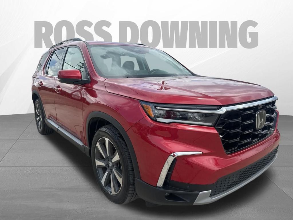 used 2023 Honda Pilot car, priced at $40,997