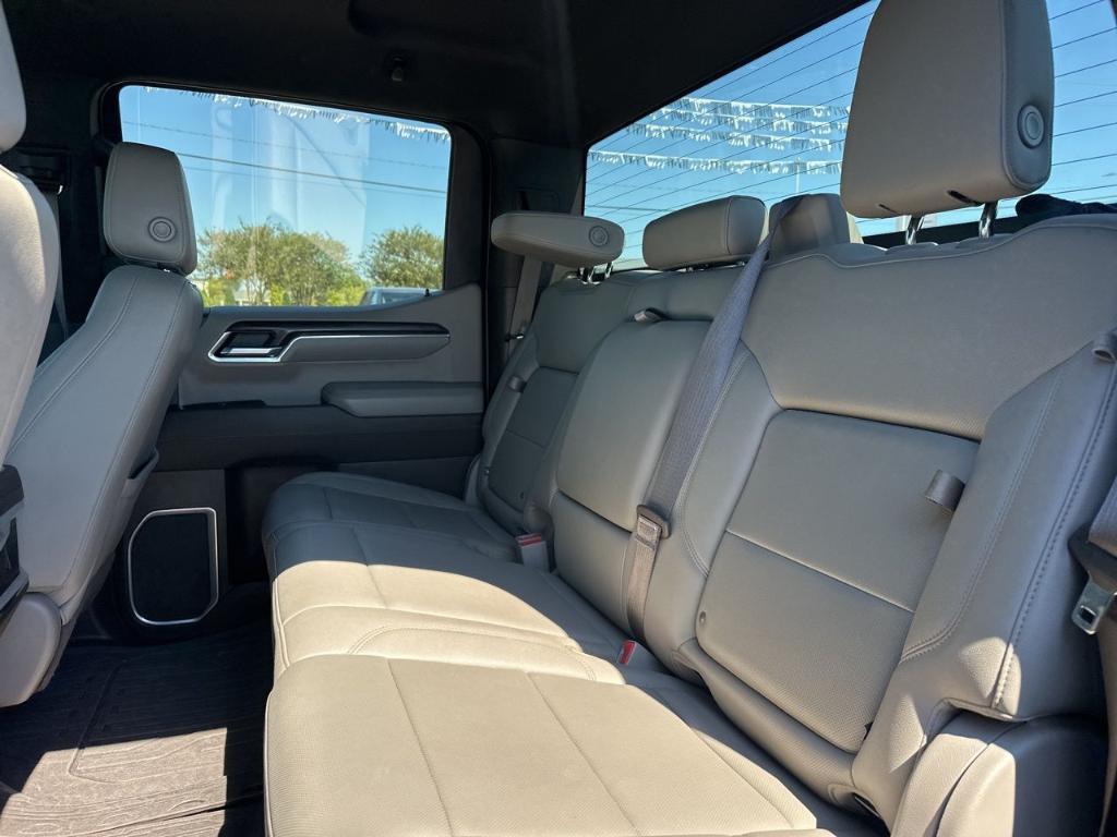 used 2022 GMC Sierra 1500 car, priced at $41,615