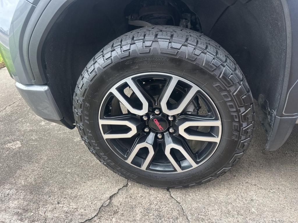 used 2021 GMC Sierra 1500 car, priced at $39,987