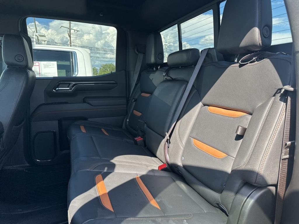 used 2024 GMC Sierra 1500 car, priced at $55,606