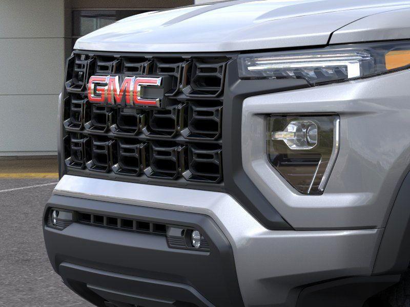 new 2025 GMC Canyon car, priced at $40,925