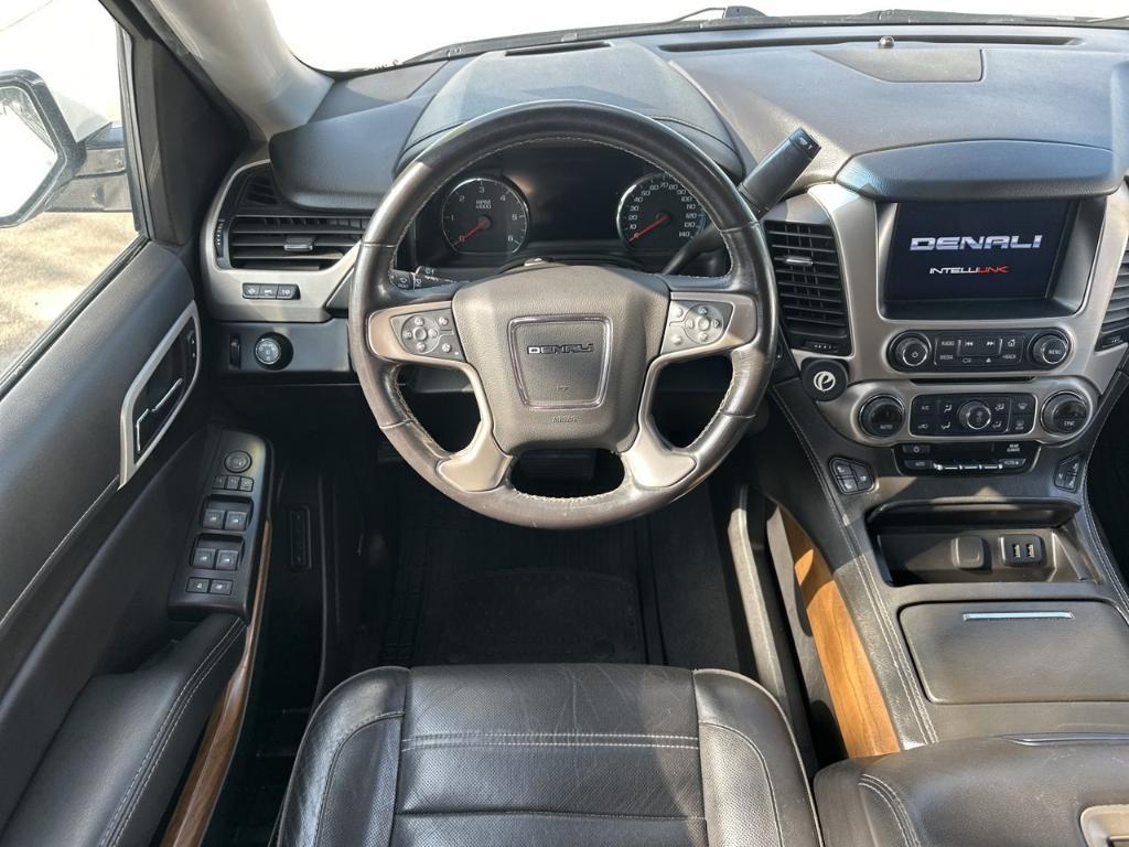 used 2020 GMC Yukon XL car, priced at $30,840