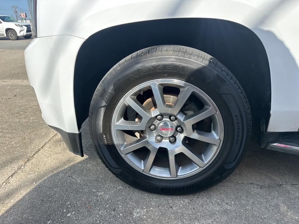 used 2020 GMC Yukon XL car, priced at $30,840