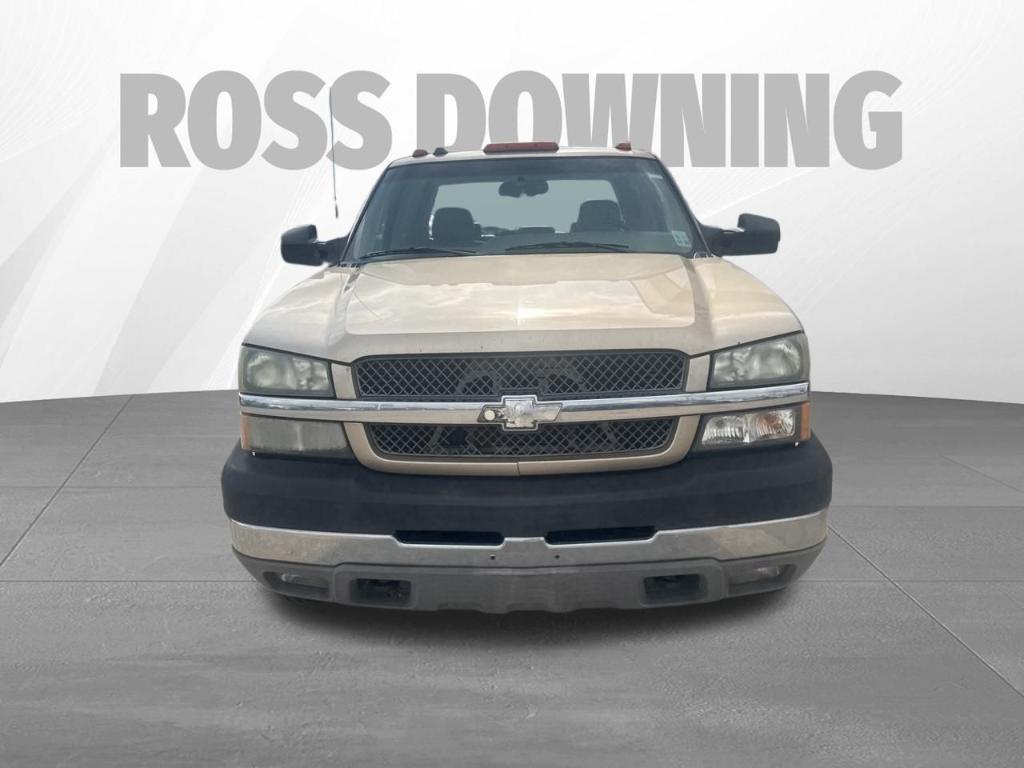 used 2004 Chevrolet Silverado 2500 car, priced at $9,995