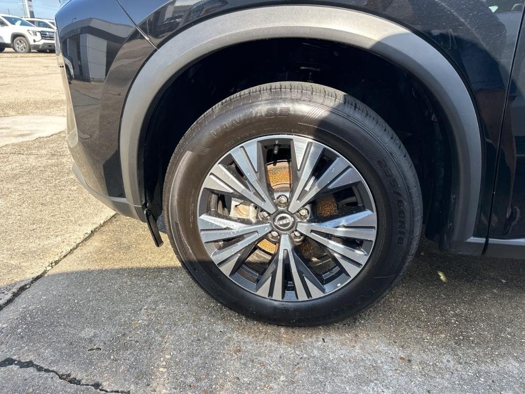 used 2023 Nissan Rogue car, priced at $22,598