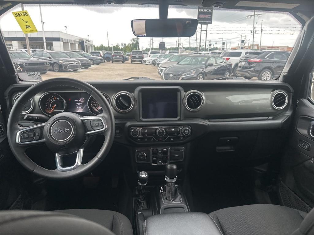 used 2023 Jeep Gladiator car, priced at $28,977