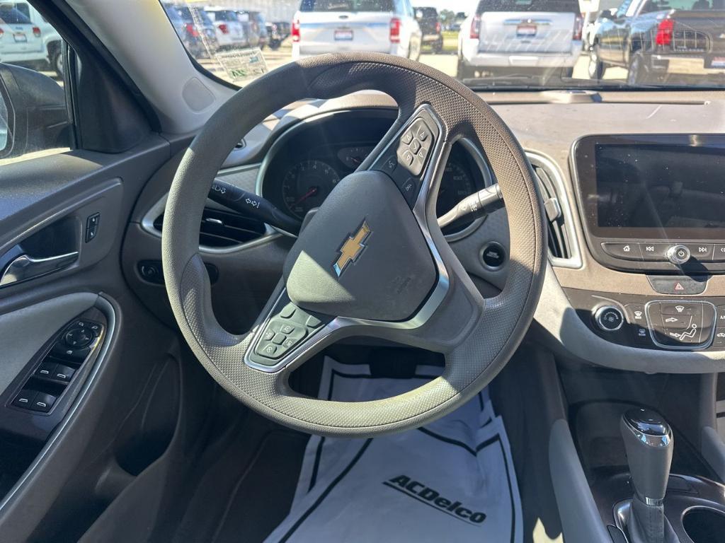 used 2019 Chevrolet Malibu car, priced at $9,521