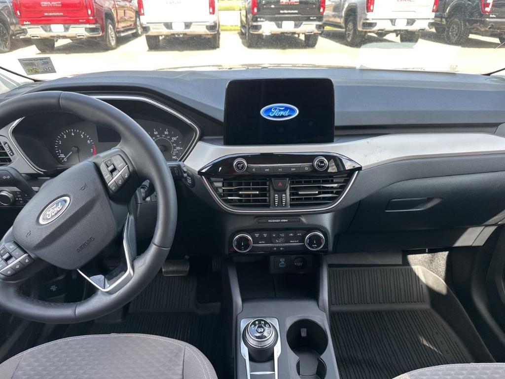 used 2022 Ford Escape car, priced at $19,914