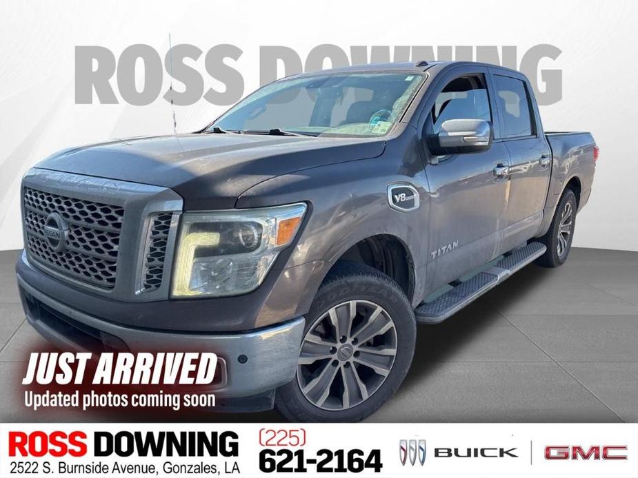 used 2017 Nissan Titan car