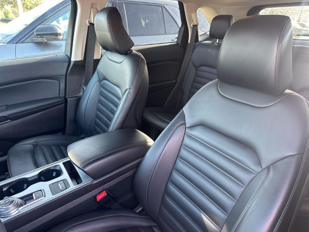 used 2024 Ford Edge car, priced at $24,343