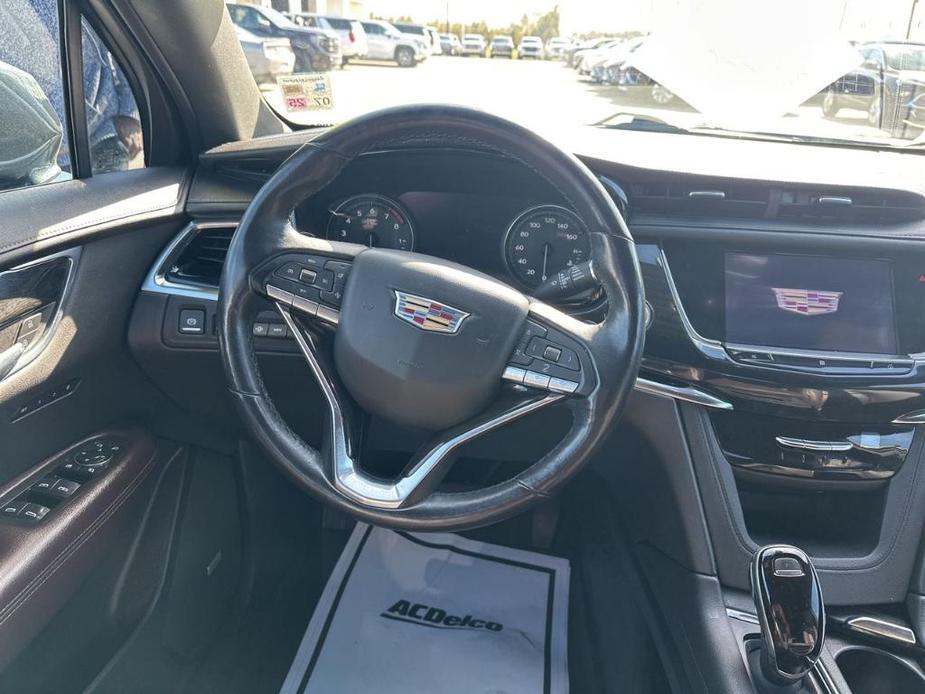 used 2020 Cadillac XT6 car, priced at $25,721