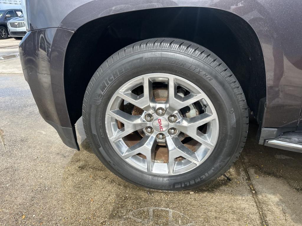 used 2015 GMC Yukon XL car, priced at $15,999