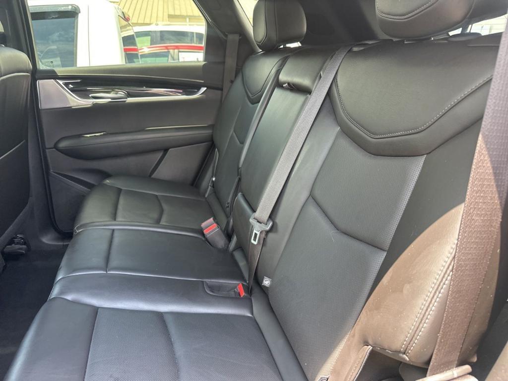 used 2023 Cadillac XT5 car, priced at $30,986