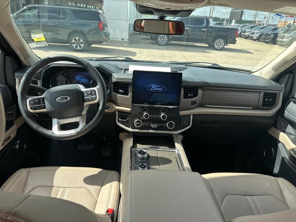 used 2024 Ford Expedition car, priced at $58,645