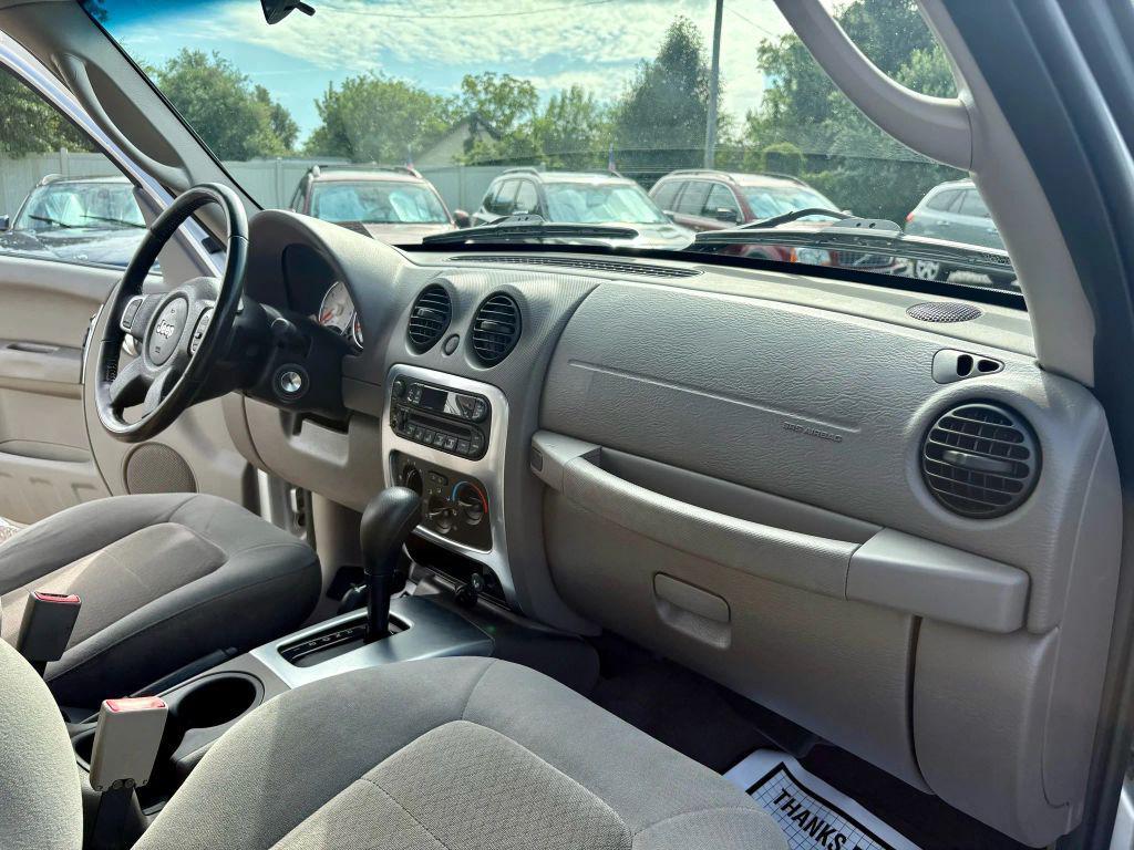 used 2004 Jeep Liberty car, priced at $7,500