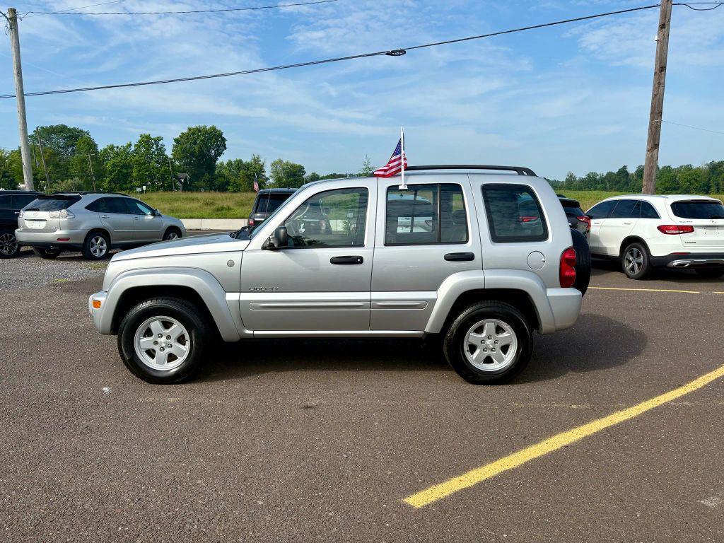 used 2004 Jeep Liberty car, priced at $7,500