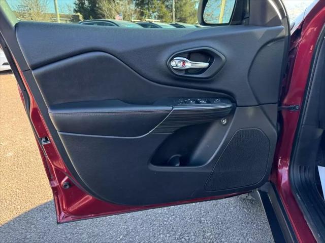 used 2016 Jeep Cherokee car, priced at $13,500