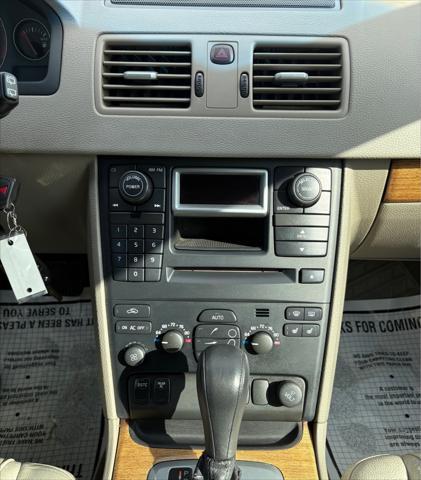 used 2006 Volvo XC90 car, priced at $7,750