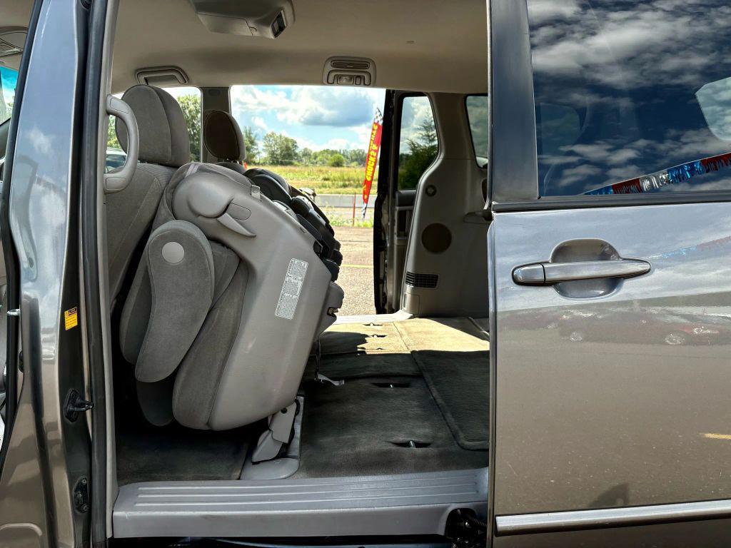 used 2005 Toyota Sienna car, priced at $8,999