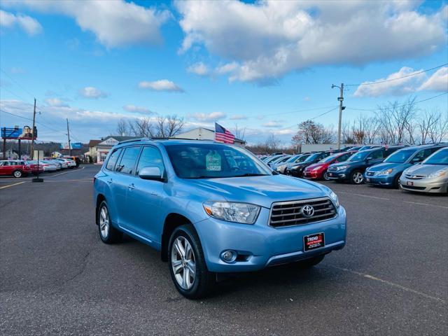 used 2008 Toyota Highlander car, priced at $11,500