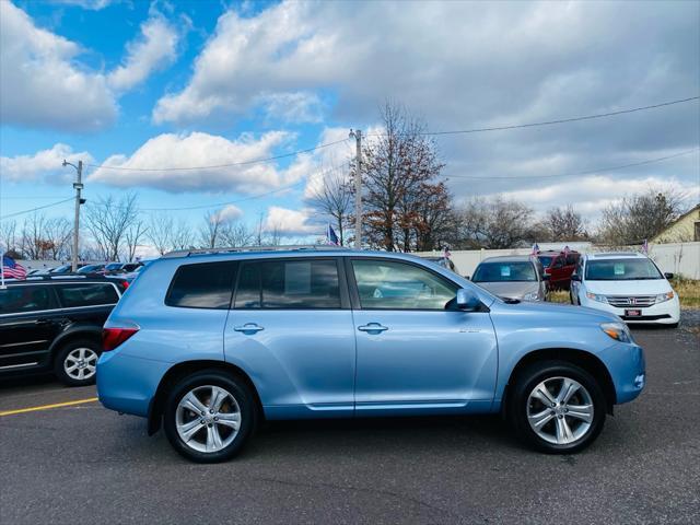 used 2008 Toyota Highlander car, priced at $11,500