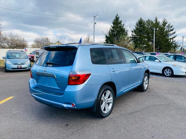 used 2008 Toyota Highlander car, priced at $11,500