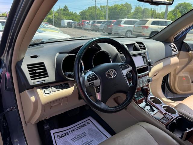 used 2013 Toyota Highlander car, priced at $15,999