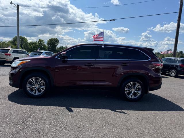 used 2014 Toyota Highlander car, priced at $16,999