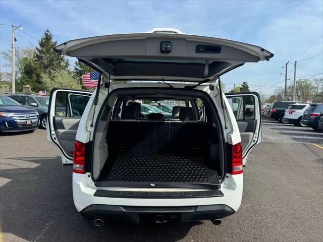 used 2015 Honda Pilot car, priced at $15,999