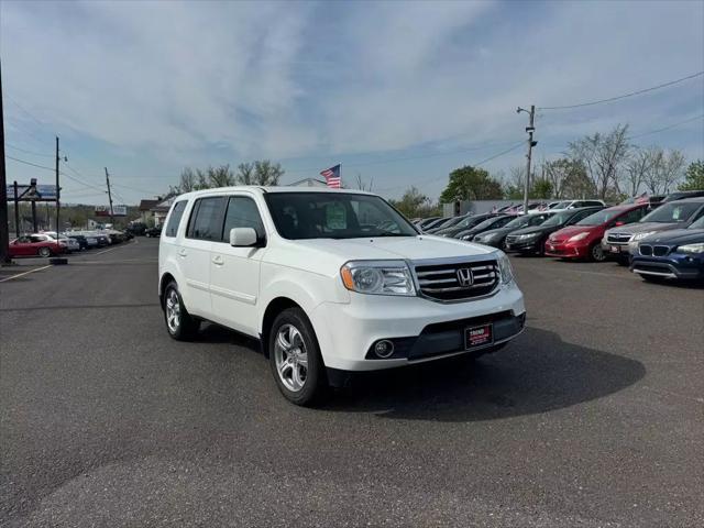 used 2015 Honda Pilot car, priced at $15,999