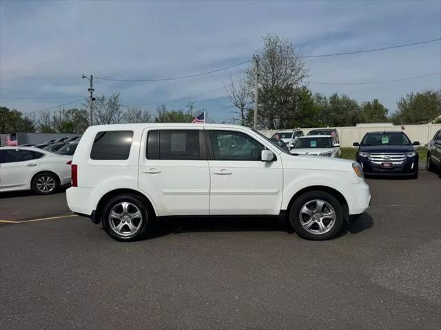 used 2015 Honda Pilot car, priced at $15,999