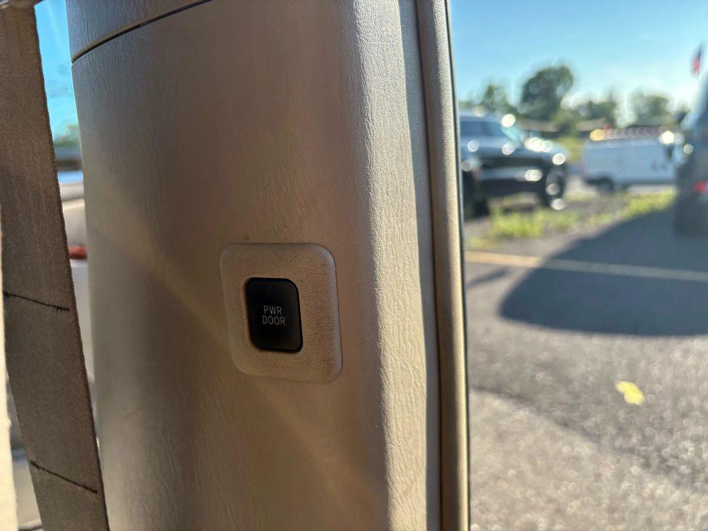 used 2004 Toyota Sienna car, priced at $8,500