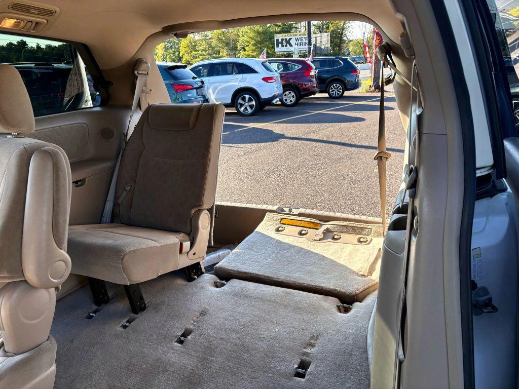 used 2004 Toyota Sienna car, priced at $8,500