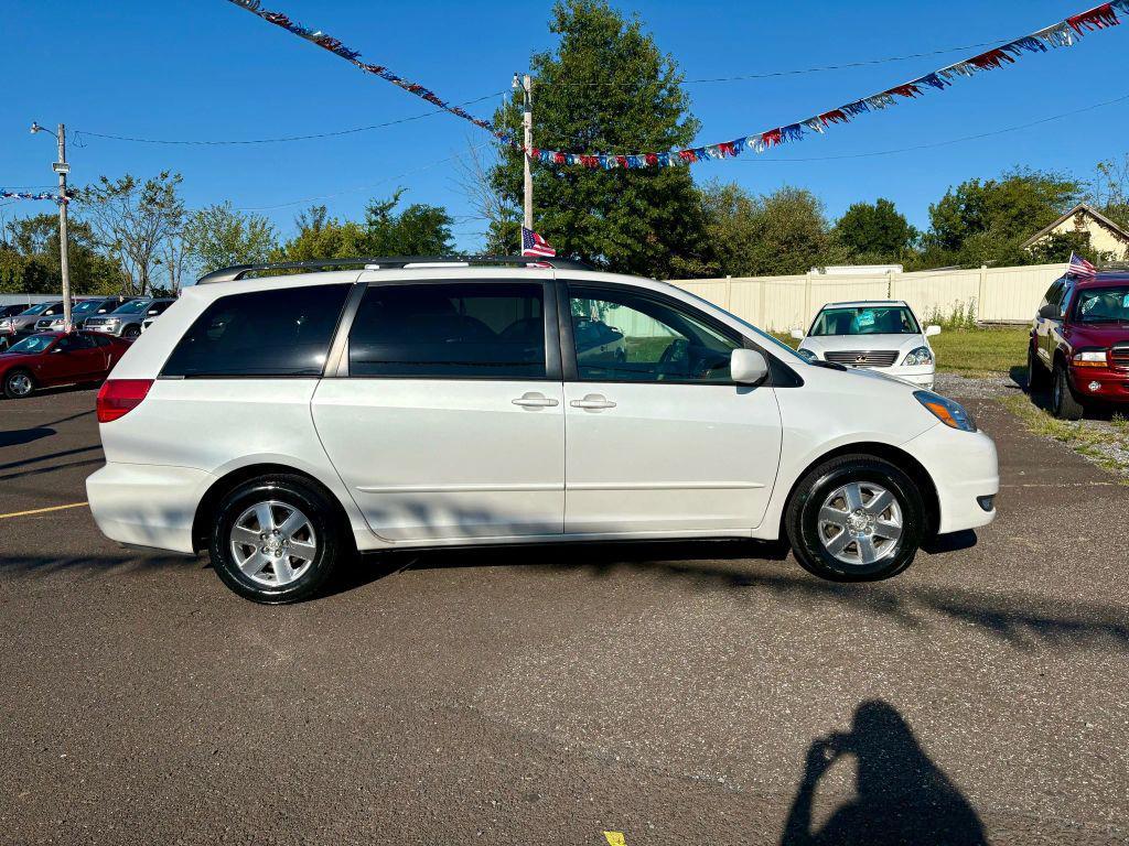 used 2004 Toyota Sienna car, priced at $8,500