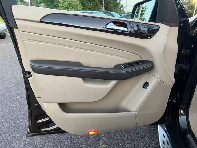 used 2014 Mercedes-Benz M-Class car, priced at $10,999